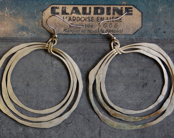 'Organic circles' earrings | silver patina