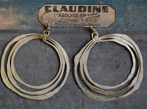 'organic circles' earrings | silver patina