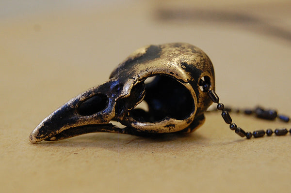 'Bird skull' black necklace | Bronze