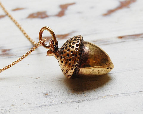 'Acorn' large pendant necklace | bronze