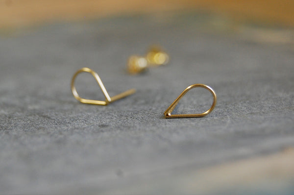 drop earstuds | 24k gold-plated