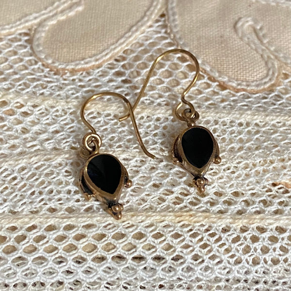 onyx | 'isha' earrings | bronze