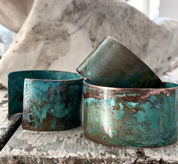 Cuff bracelet | medium | Turquoise patina