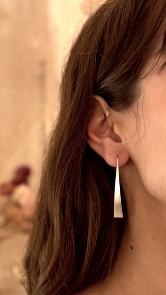"Lea " solid earring / 925 silver