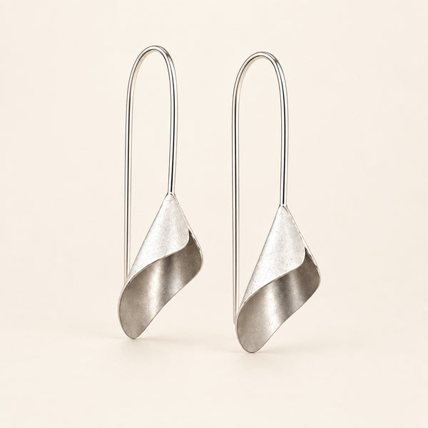"Tulip" dangle earring | 925 Sterling Silver