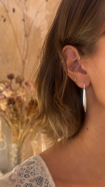 'Spitze' Solid Earring | 925 Silver