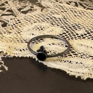 ‚Mini Zora‘ ring Onyx / 925 silver oxidazed