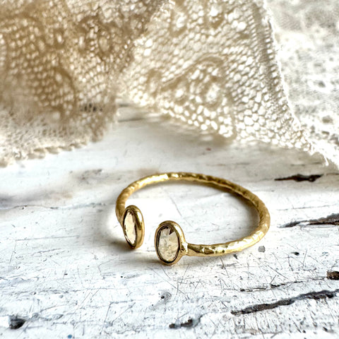 ‘lua’ double ring / Citrine