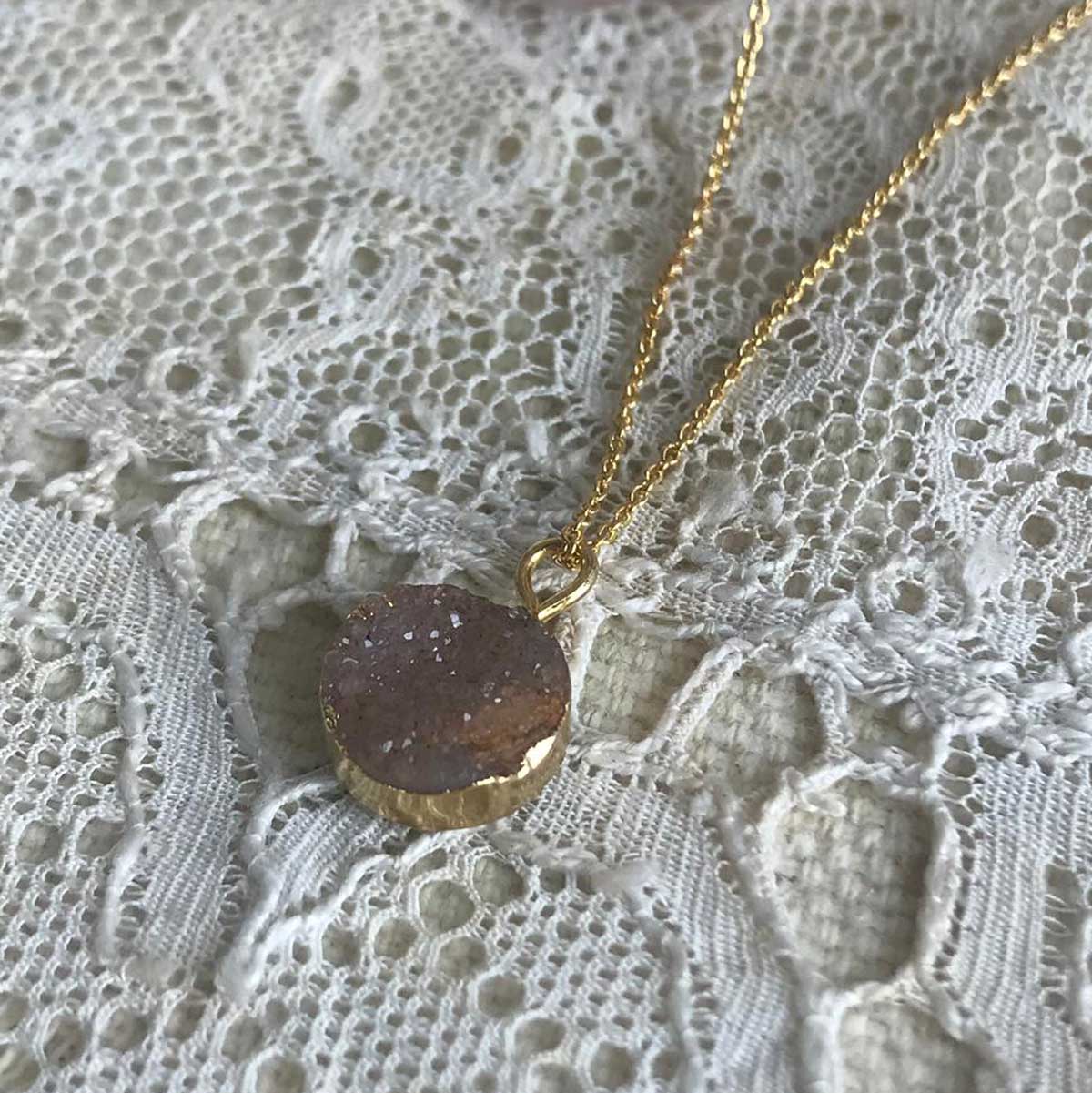 druzy quartz | medium necklace | 24k gold-plated
