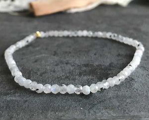 Moonstone | Stone bracelet
