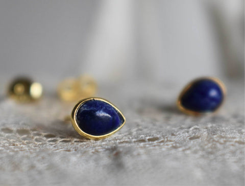 sapphire |  ‘laia’ earstuds | 24k gold-plated