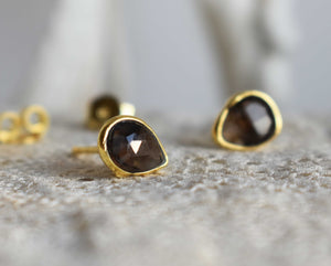 smoky topaz | ‘laia’ earstuds | 24k gold-plated