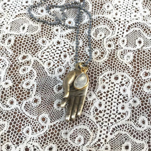 Moonstone | 'buddha hand' necklace | bronze