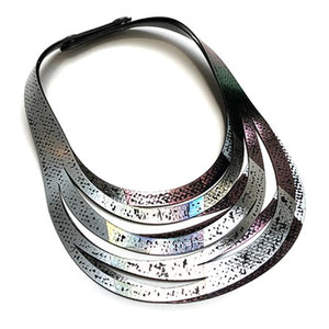 'flash' necklace | silver plastic