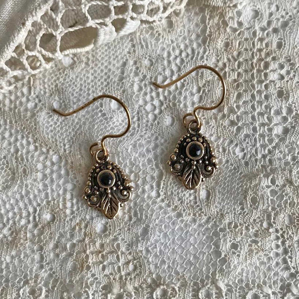 onyx | 'india' earrings | bronze