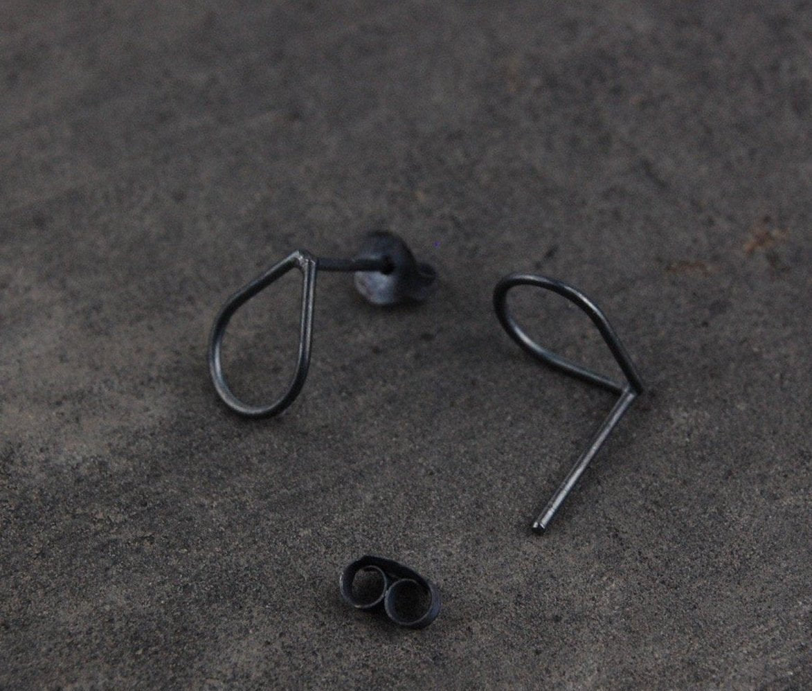 drop earstuds | 925 silver oxidized