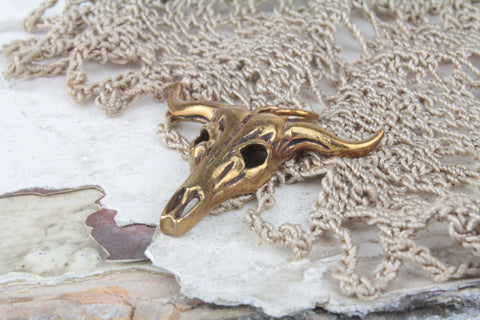 'Cow skull' pendant | Bronze