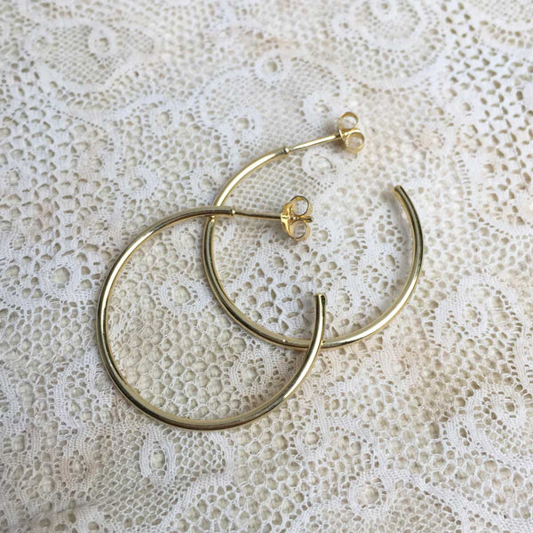 'luisa' c-hoop earring  | 24k gold-plated | 30mm