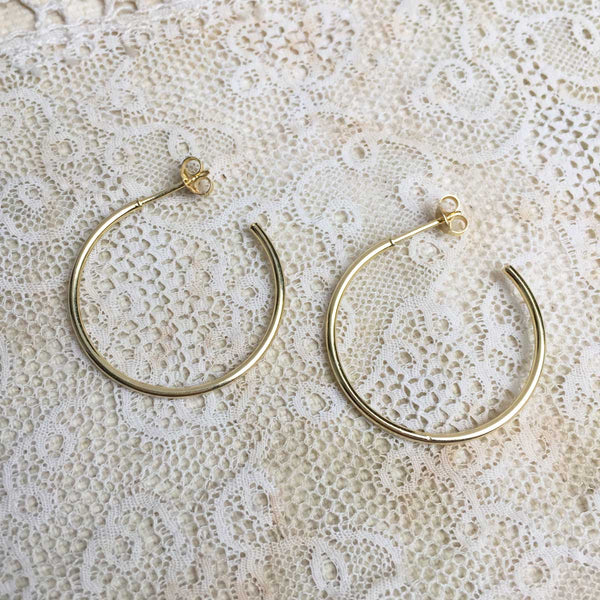 'luisa' c-hoop earring  | 24k gold-plated | 30mm