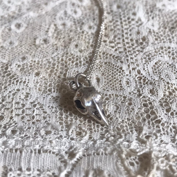 'bird skull' small necklace | 925 silver