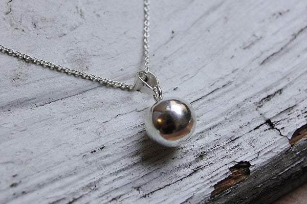 'Ball' necklace | 925 Silver