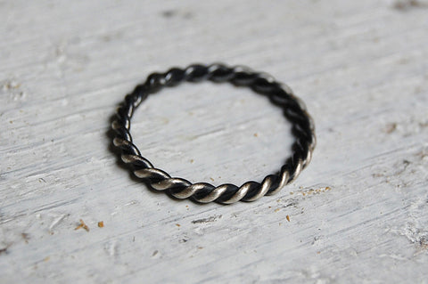 'spiral' ring | 925 oxidized silver