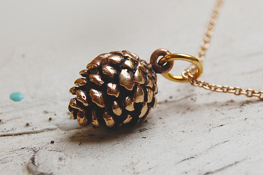 'pine cone' necklace | bronze