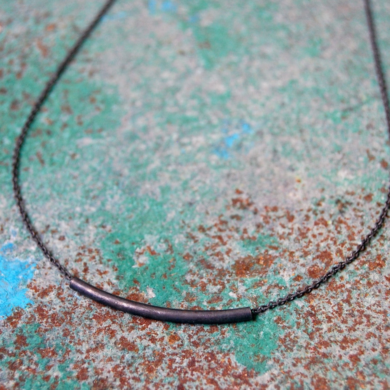 'tubular bar' necklace | 925 silver oxidized