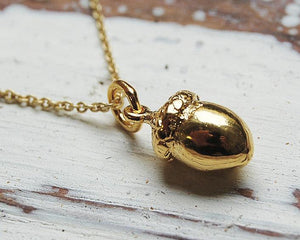 'Acorn' necklace | 24k gold-plated