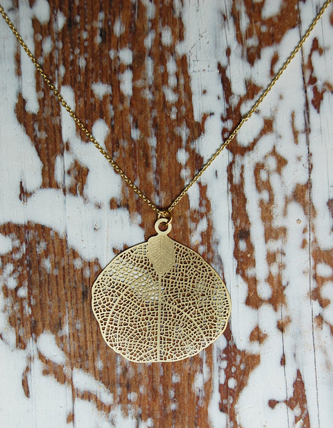 'filigree leaf' necklace | 24k gold-plated