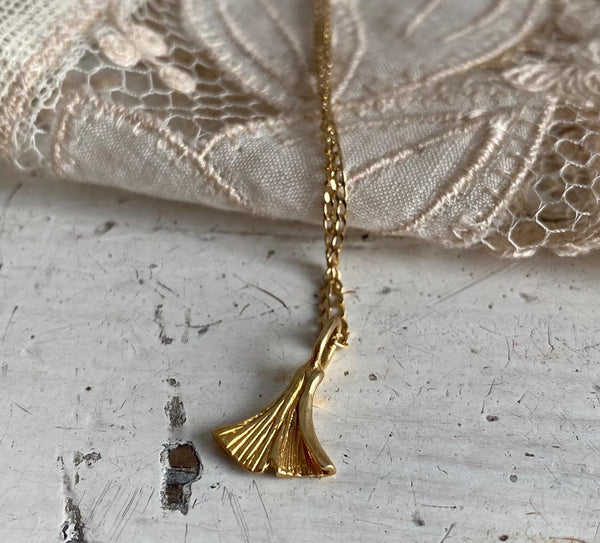 Gingko leaf necklace | silver gold plated