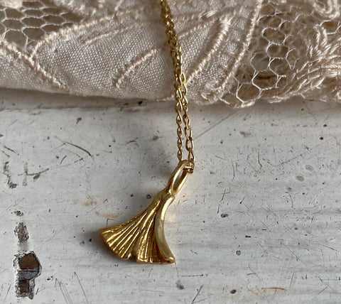 Gingko leaf necklace | silver gold plated