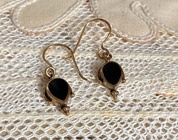 onyx | 'isha' earrings | bronze