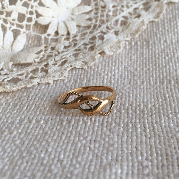 'Raided ropes' ring |  bronze