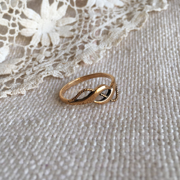 'Raided ropes' ring |  bronze
