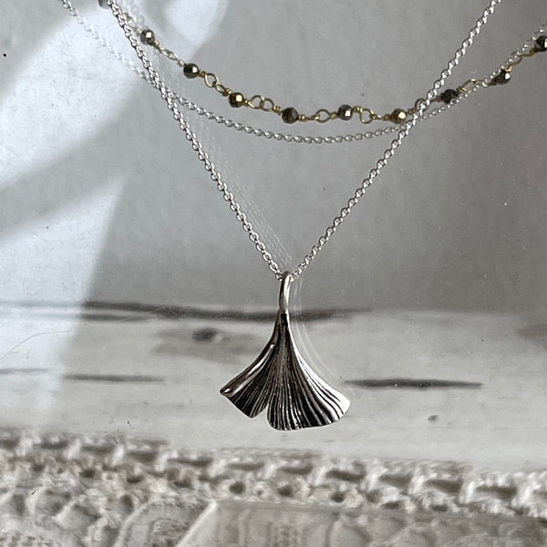 Gingko leaf necklace | silver 925