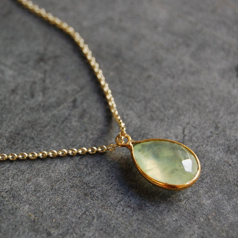 Prehnite | Stone pendant necklace | 24k gold-plated