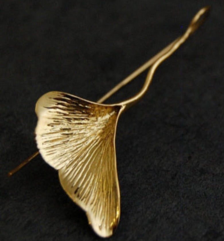 ginkgo leaf earrings | 24k gold-plated