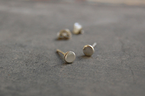 round earstuds | 925 silver