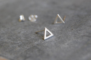triangle earstuds | 925 silver
